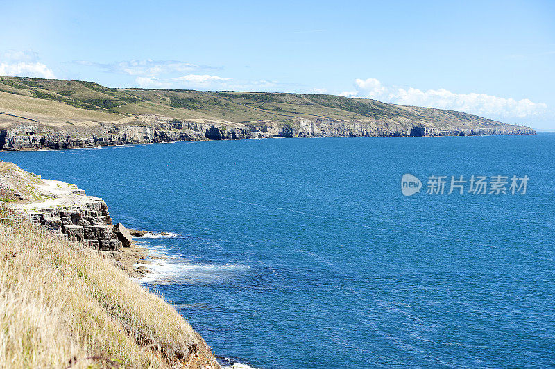 St.Alban's Head towards Dancing Ledge，侏罗纪海岸，英国多塞特